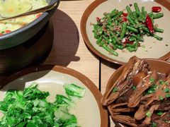 -川堂风·跷脚牛肉·乐山爆炒(宝山日月光店)