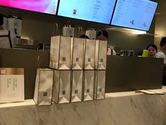 -奈雪的茶(市百一店)