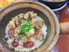 腊肠排骨煲仔饭-红星光发煲仔饭(大石街店)