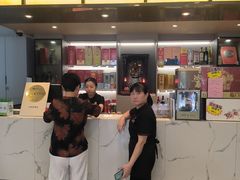 -今鲜源大酒店·海鲜锅贴青岛菜(新湛路店)