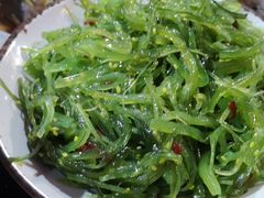 -咱屯子铁锅炖(洪楼店)