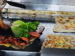 -海燕家人灌蛋饼(凤凰街店)