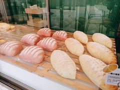 -奈雪的茶(优特汇店)