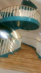 -新蝶变皮肤管理中心