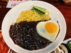 炸酱面-米屋石锅拌饭(师大店)