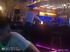 -猫头婴小酒馆FUN OWL(1912店)