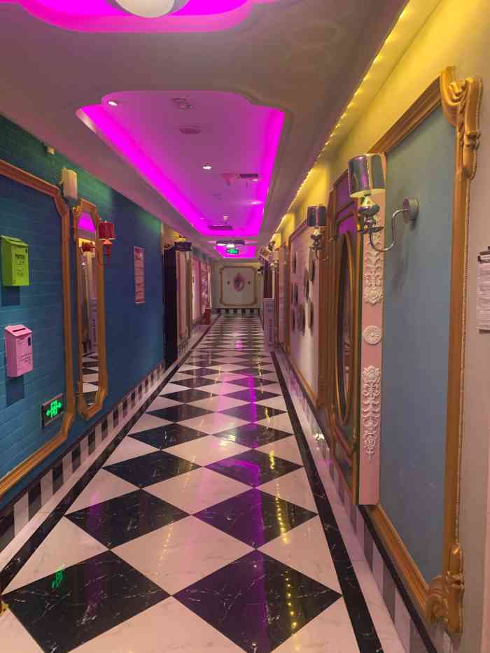 悦豪ktv(和平路店)-"价格便宜.档次中等.还算可以拿的出手.