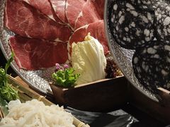 -湊湊火锅·茶憩(南京东路悦荟店)