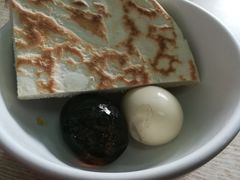 三角馍-清真·宏顺祥卤汁凉粉(大皮院店)