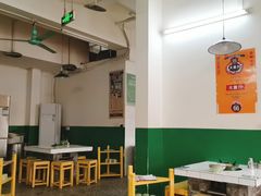 大堂-石灰市老火锅(北滨路店)