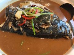 -深巷家味馆.湖北头牌红烧鱼头拌饭(黄陂店)