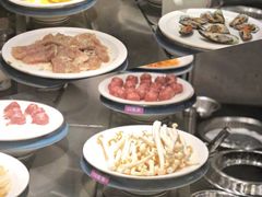 -钱小主·自助回旋烤肉火锅餐厅(东方新天地店)