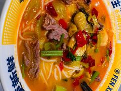 -粉小主·贵州酸汤牛肉粉(南京仙林金鹰店)