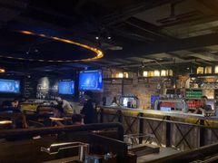 -麦凯伦烧烤·精酿超级工厂店(金桥总店)