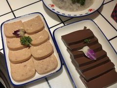 -贤合庄卤味火锅(安吉万达店)