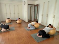 -遇见瑜伽WITH YOGA瑜伽普拉提生活馆