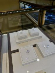 点击看大图 -Cindy Jewelry·钻戒·彩色宝石