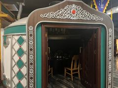 -哈啾嗨·新概念蒙餐(红星新城店)