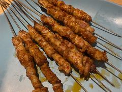 -街角等你.大连海鲜烧烤.经典铁板海鲜串(西安路店)