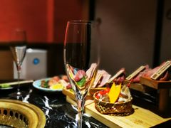 -山川小町·极番烧肉(新地假日广场店)
