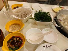 -一席地·本地鸡窝·杭帮鸡火锅(萧山银隆百货店)