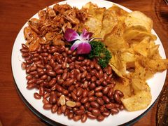 -老滇山寨•云南特色菜•地方菜•民族风情歌舞表演(金碧店)