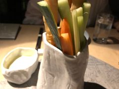 笔筒色拉-穹六人间 people 6(岳阳路店)