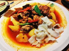 沙湾大盘鸡-塔哈尔·新疆盛宴(城西银泰店)
