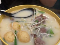 -谭仔米线(皇庭广场店)
