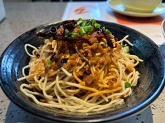 -一棠龙虾•王牌虾球(光谷天地店)