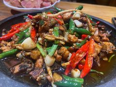 -老滇山寨•云南特色菜•地方菜•民族风情歌舞表演(金碧店)