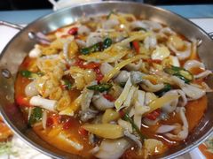 干锅脆爽鱼肚-付掌柜在成都·热炒砂锅集(金禾店)