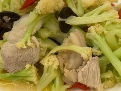 -洛东土菜馆(建国北路店)