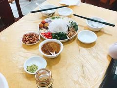 -官塘陈记鱼生·潮汕砂锅粥·牛肉火锅(潮枫路总店)