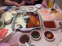 -海底捞火锅(杭州庆春路夜宵主题店)