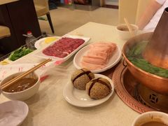 -八先生涮肉房(三里河店)