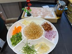 -朱记乳鸽王·非遗石岐乳鸽·全鸽宴(大兴旗舰店)