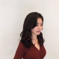 -FRIDAY星期五专业美发沙龙