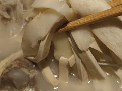 招牌猪骨煲-三人行骨头王火锅(长寿店)