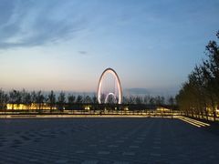 -南京眼步行桥