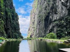 -苍山世界地质公园·石门关大峡谷