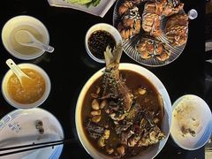 -七的湖·晚芳亭·阳澄湖农家菜·大闸蟹(莲花岛店)