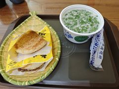 -穆得·老周家牛肉烧饼(普利街店)