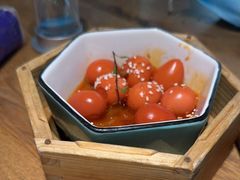 -蜜桃餐厅·伴山(湖滨商业街店)