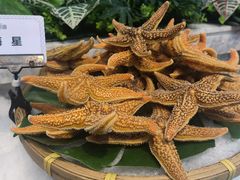 -川骄海鲜自助(王府井奥莱UP TOWN店原世界之花店)