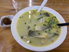 -顶巧鸡汤馄饨(虹口总店)