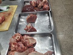 -标记美食新鲜猪杂(兴南大道店)