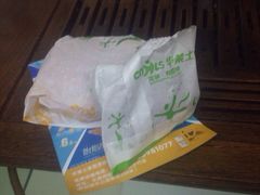 iphone_upload_pic-华莱士·全鸡汉堡(厚街赤岭店)