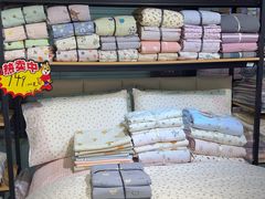 -西北轻工批发市场