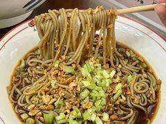 -椒香川流不息川菜馆(二七北路店)